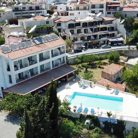 Pissouriana Hotel Apartments Exterior foto