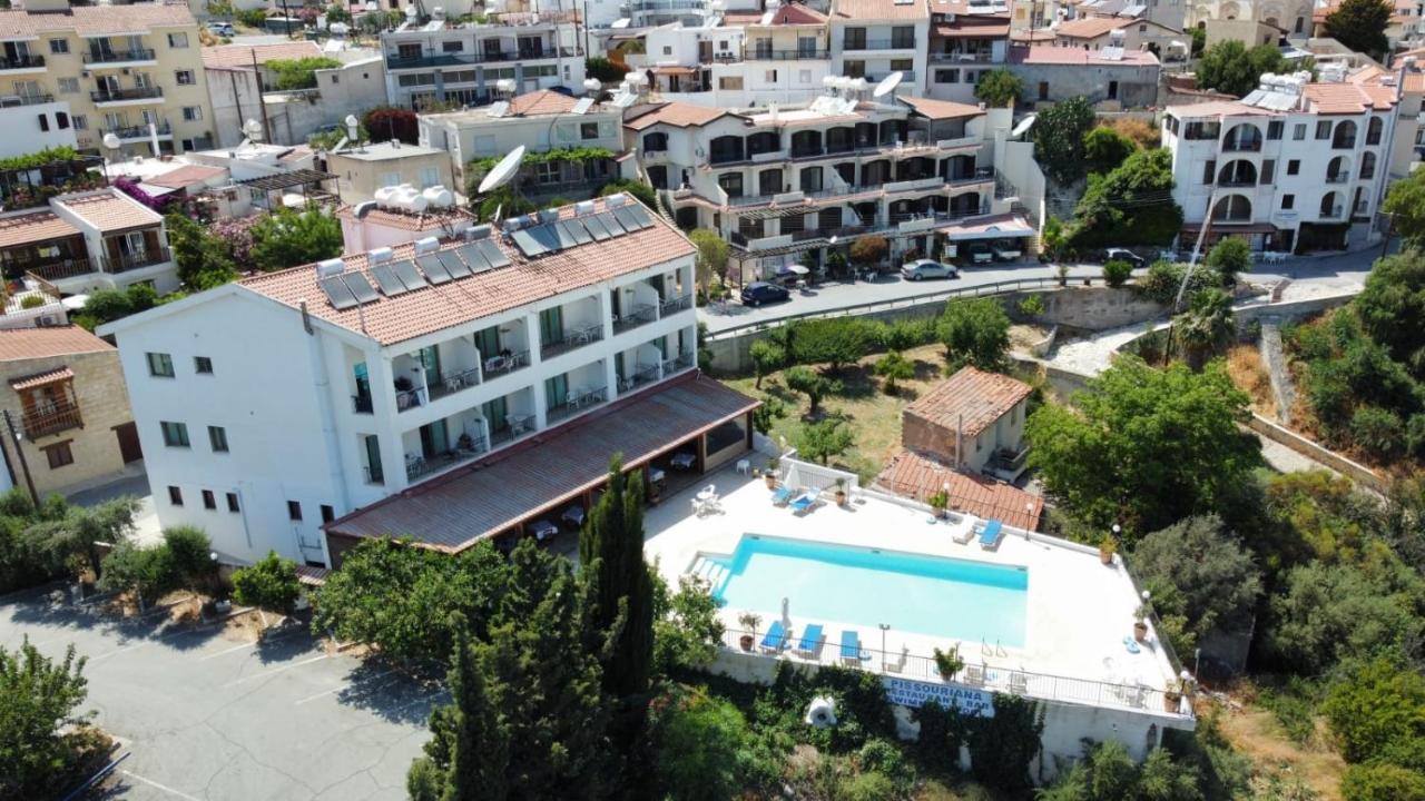 Pissouriana Hotel Apartments Exterior foto
